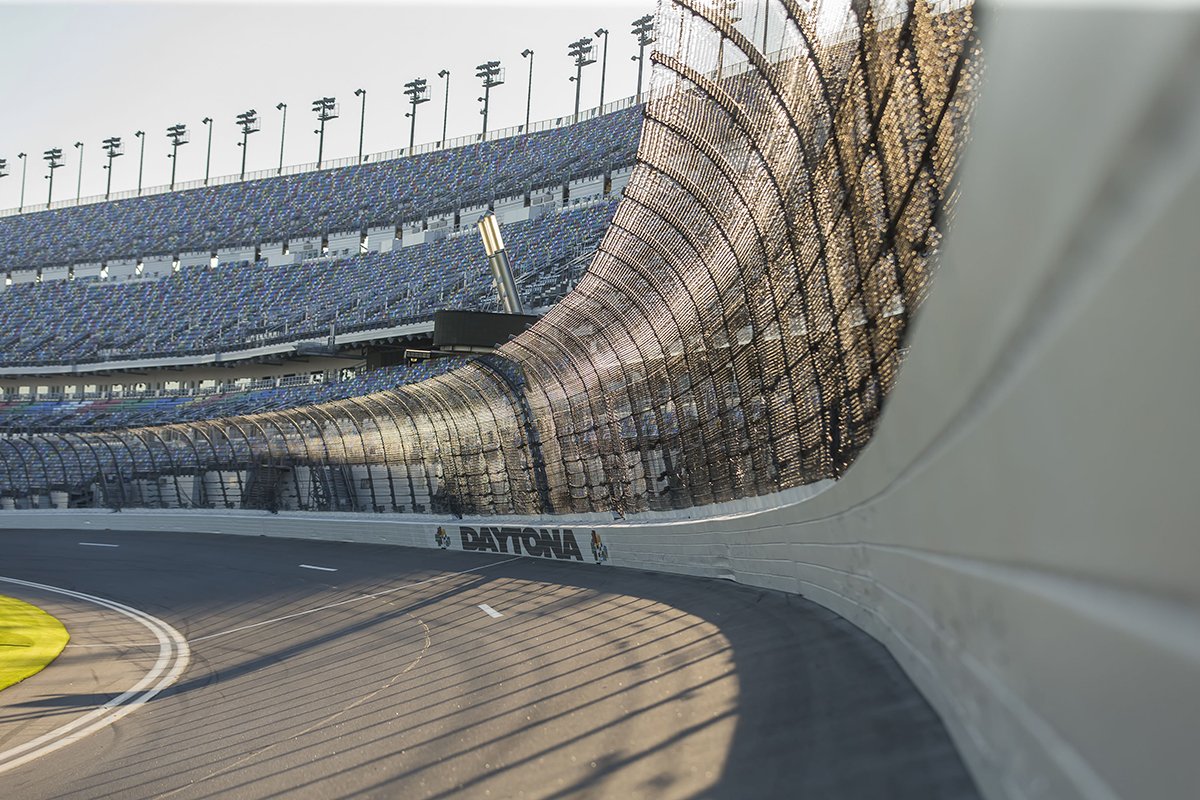 Going To The Las Vegas Motor Speedway? Don’t Forget Your Ear Plugs!