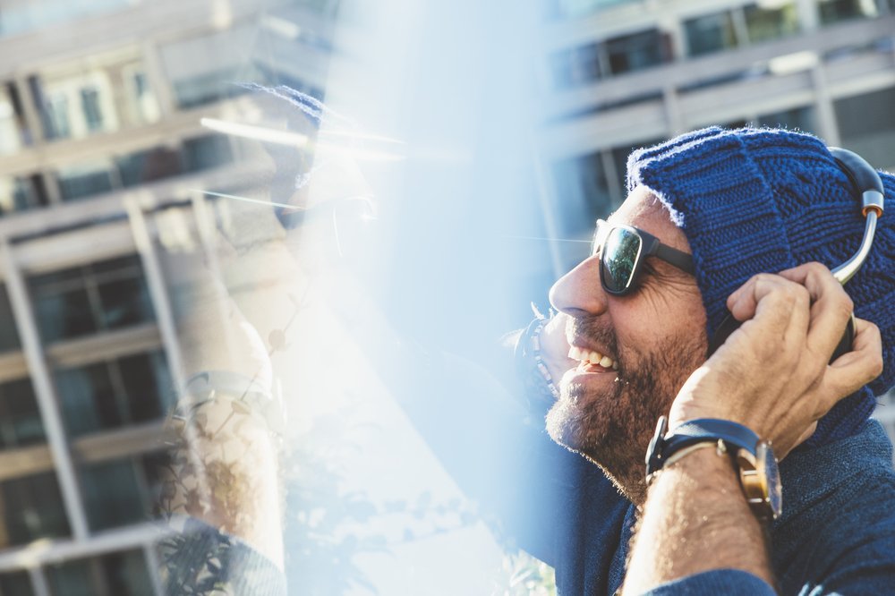 Tips for Jamming to Music Without Endangering Your Hearing