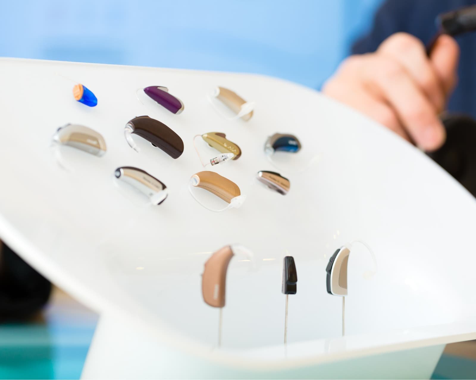 How Do You Choose a Hearing Aid?