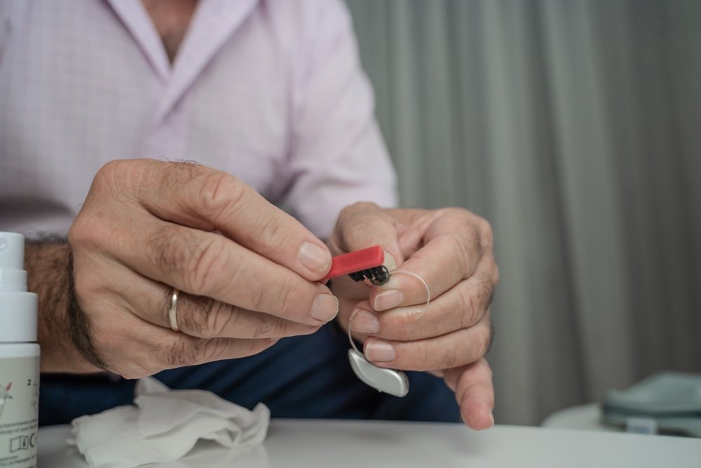 Choosing the Right Hearing Aids: A Comprehensive Guide
